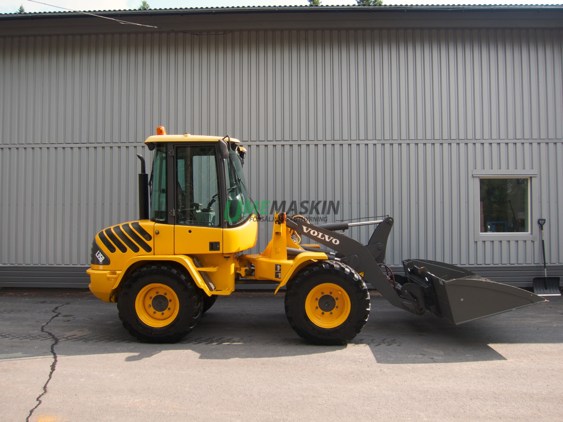 Volvo L35B -03