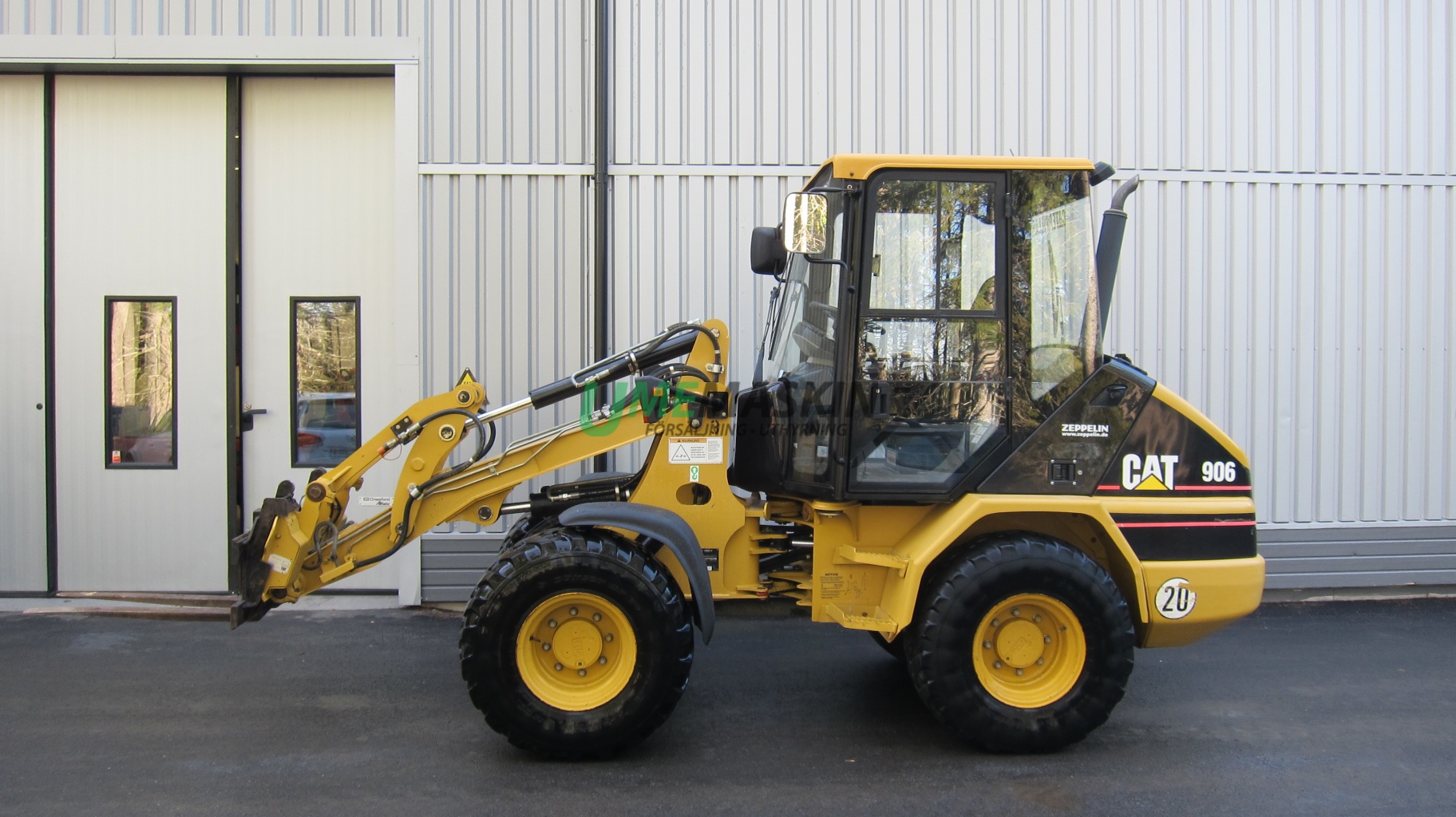 Cat 906 -03