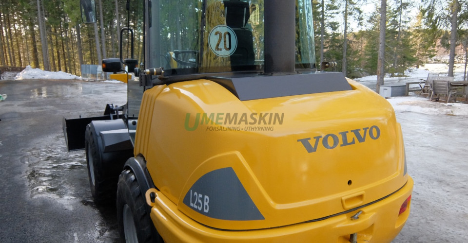 Bild på Volvo L25B -09