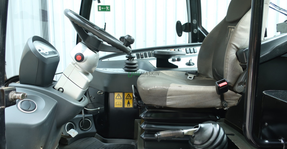 Bild på JCB 409 -13
