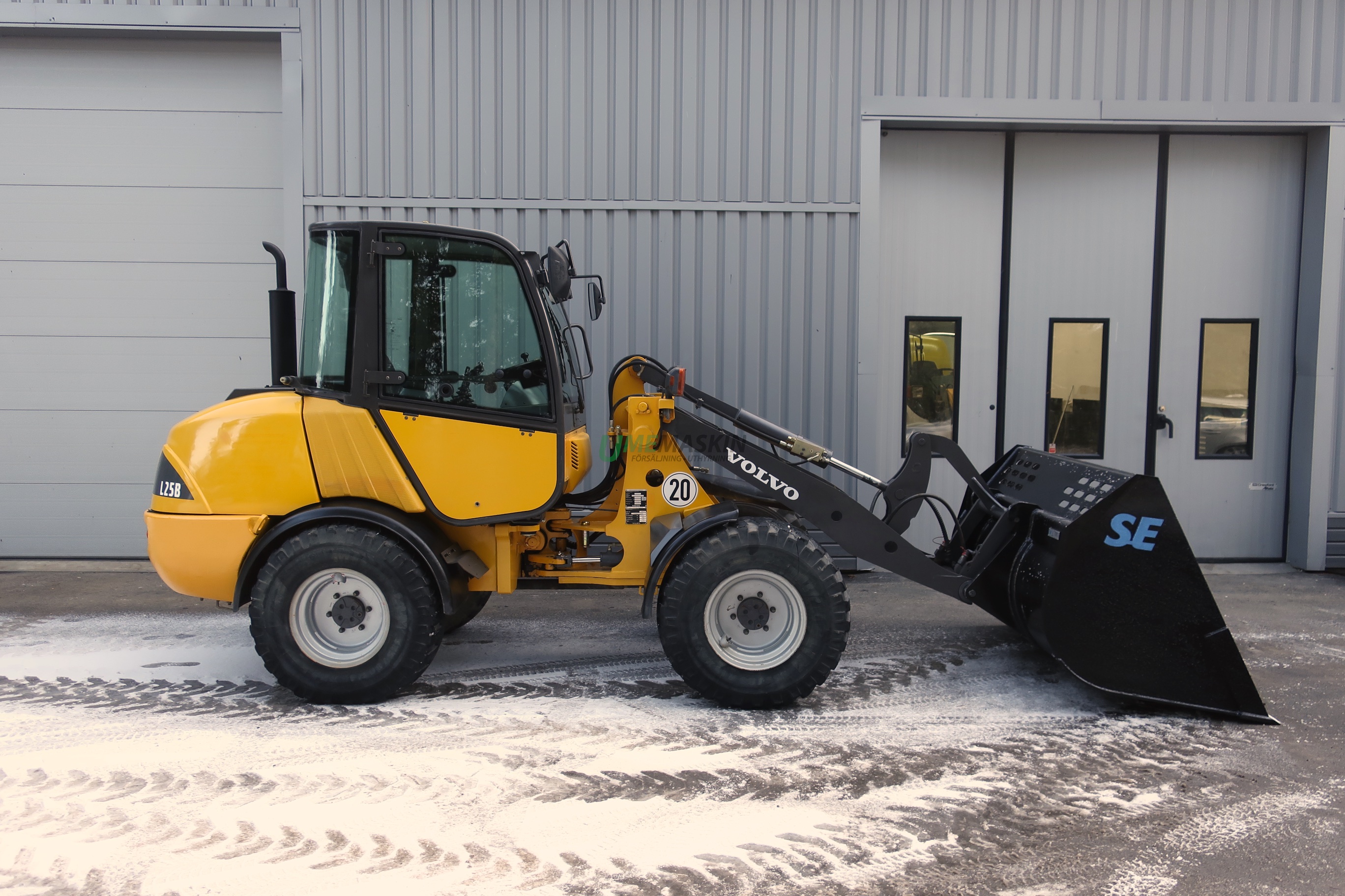 Volvo L25B -06