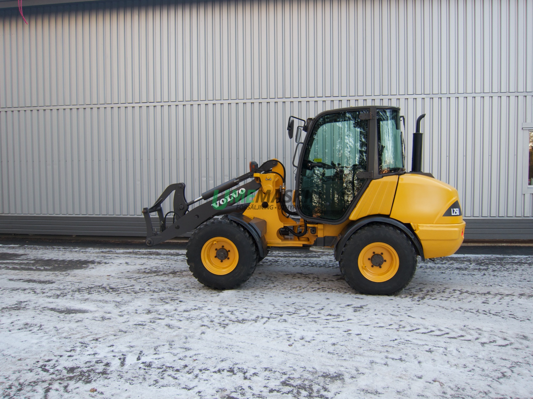 Volvo L25B -08