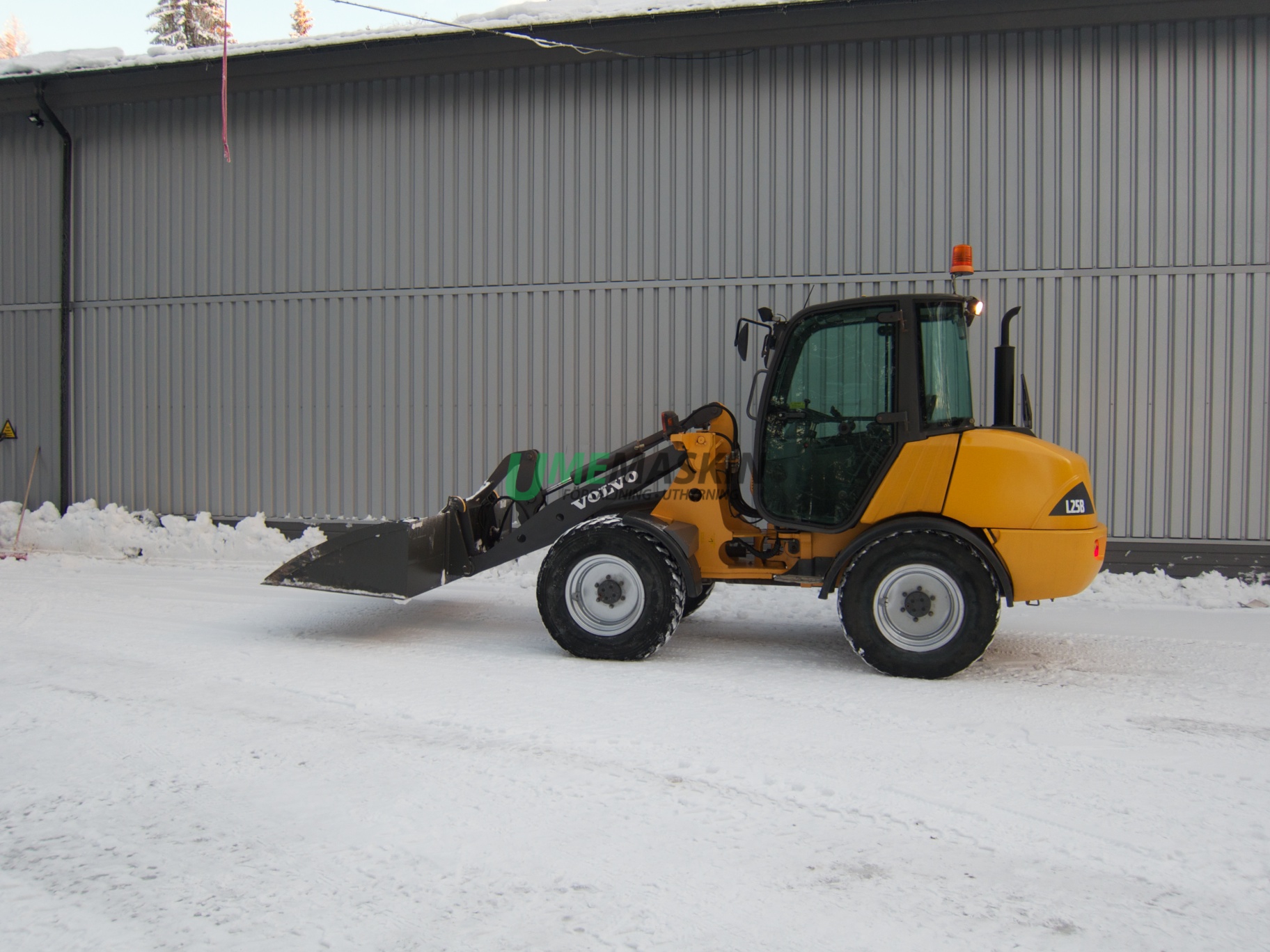 Volvo L25B -06
