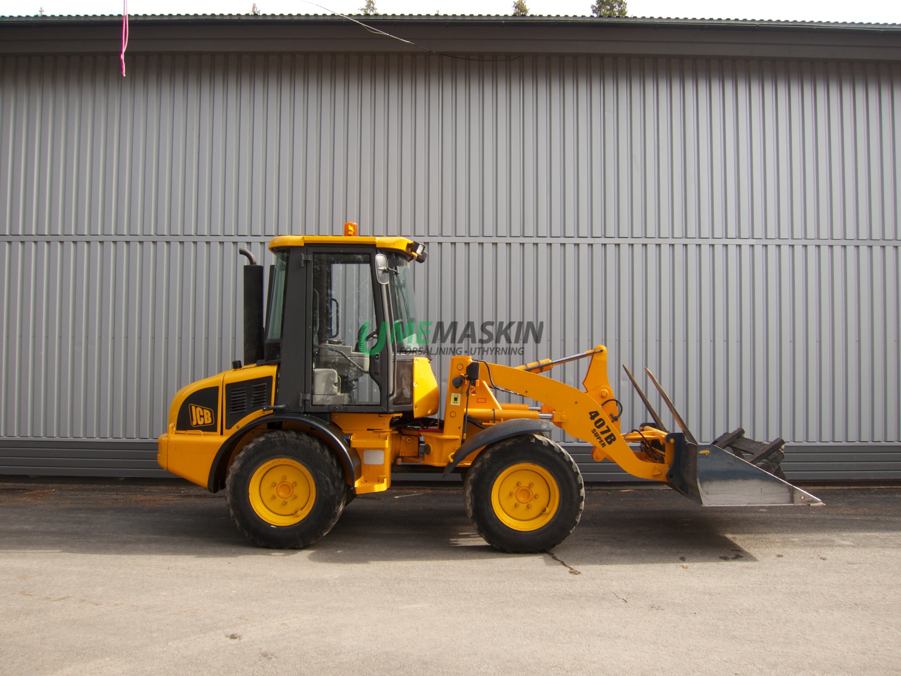 JCB 407B -00