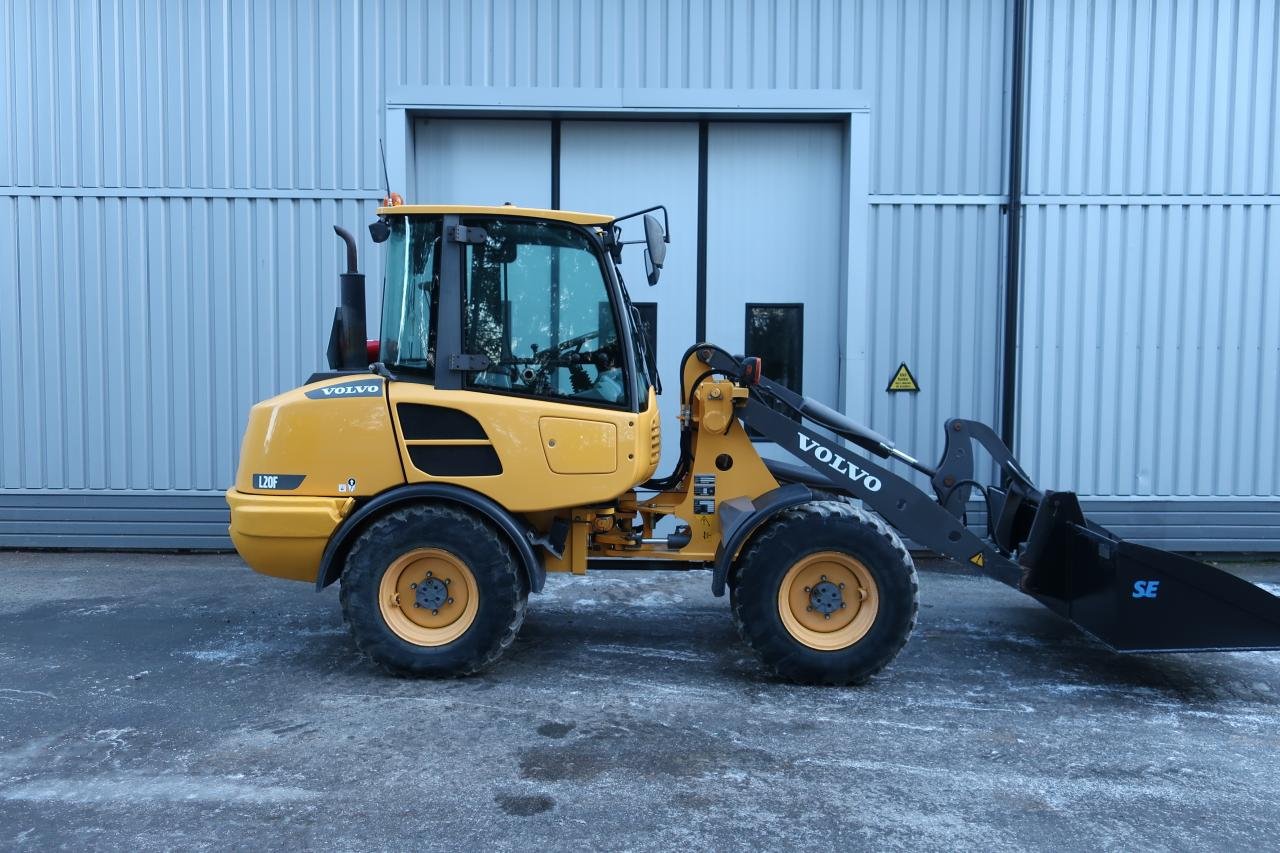 Volvo L20F -13
