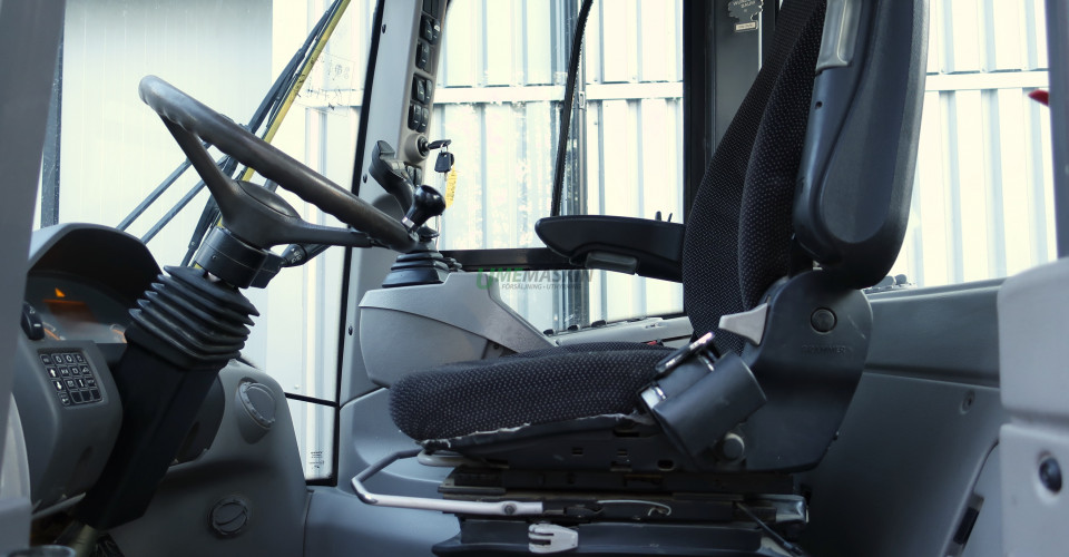 Bild på Volvo L45F -10