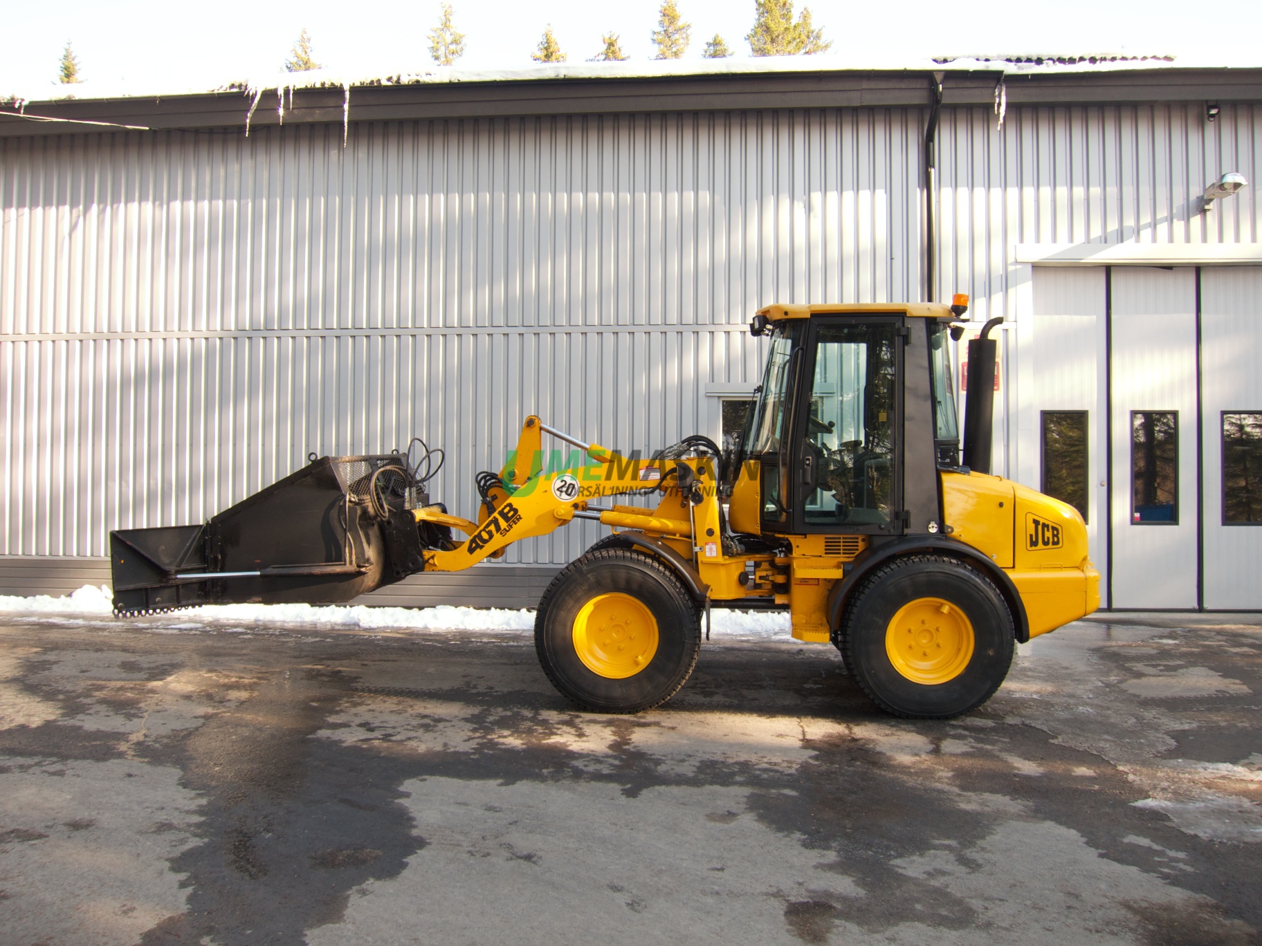 JCB 407B -99