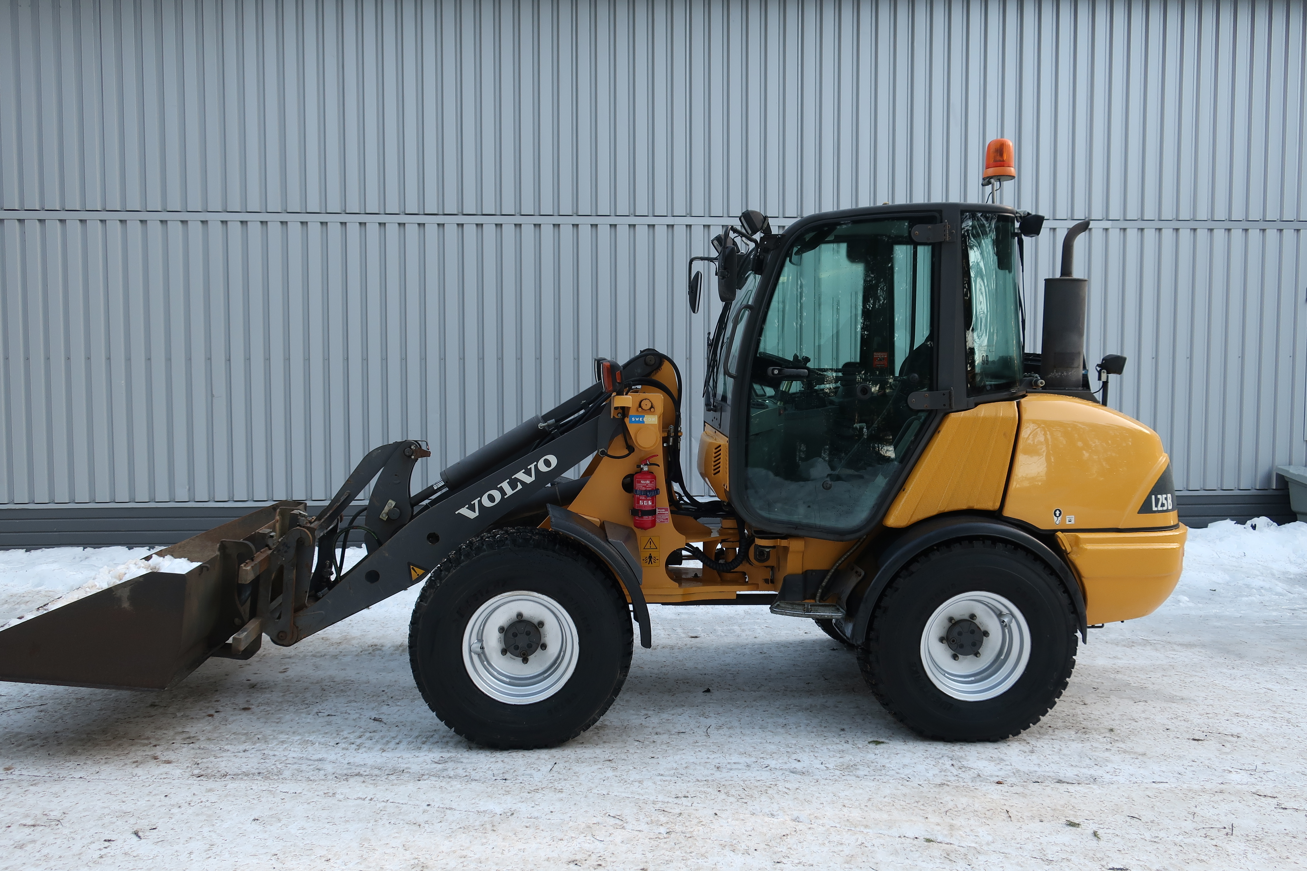 Volvo L25B -07