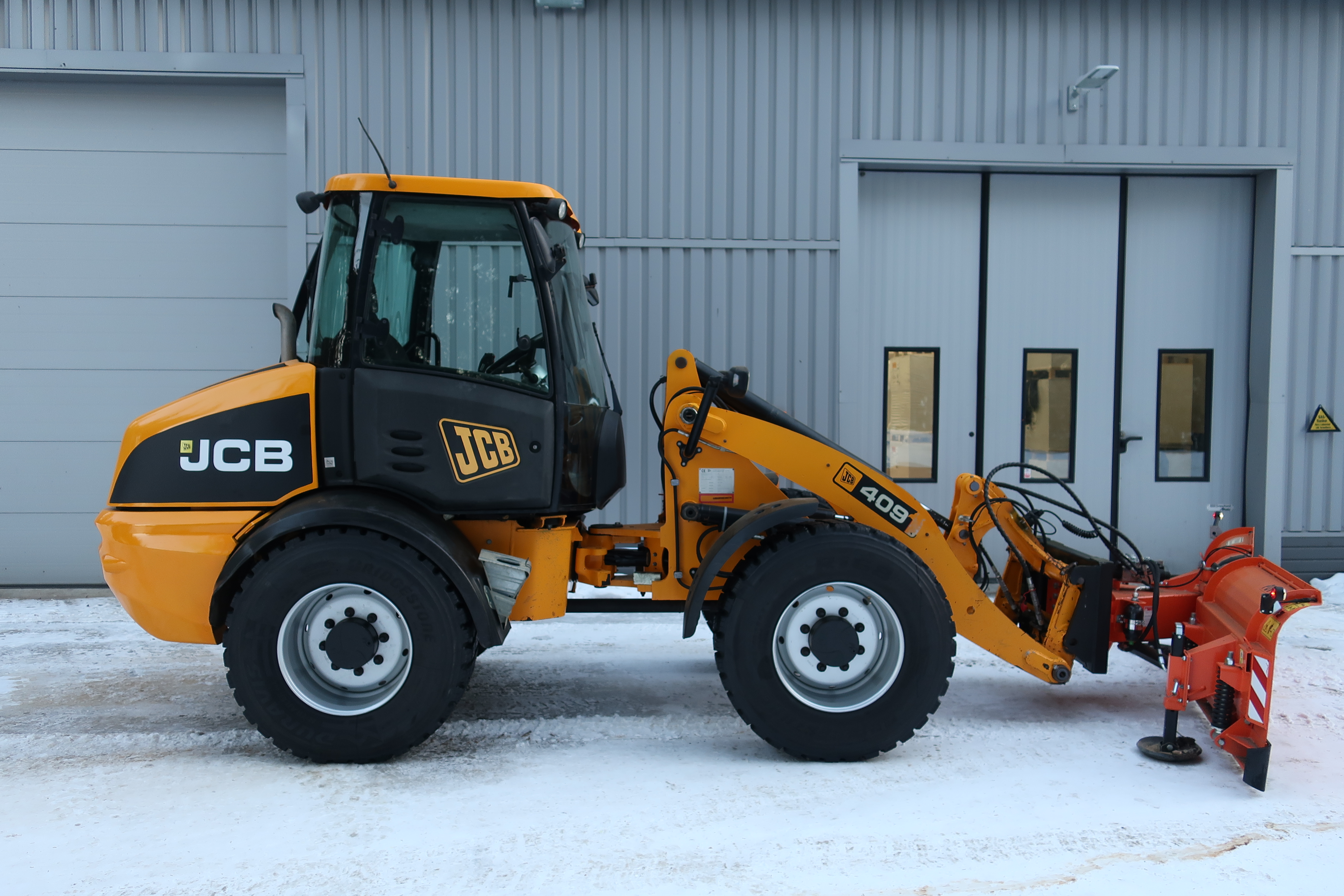 JCB 409 -10
