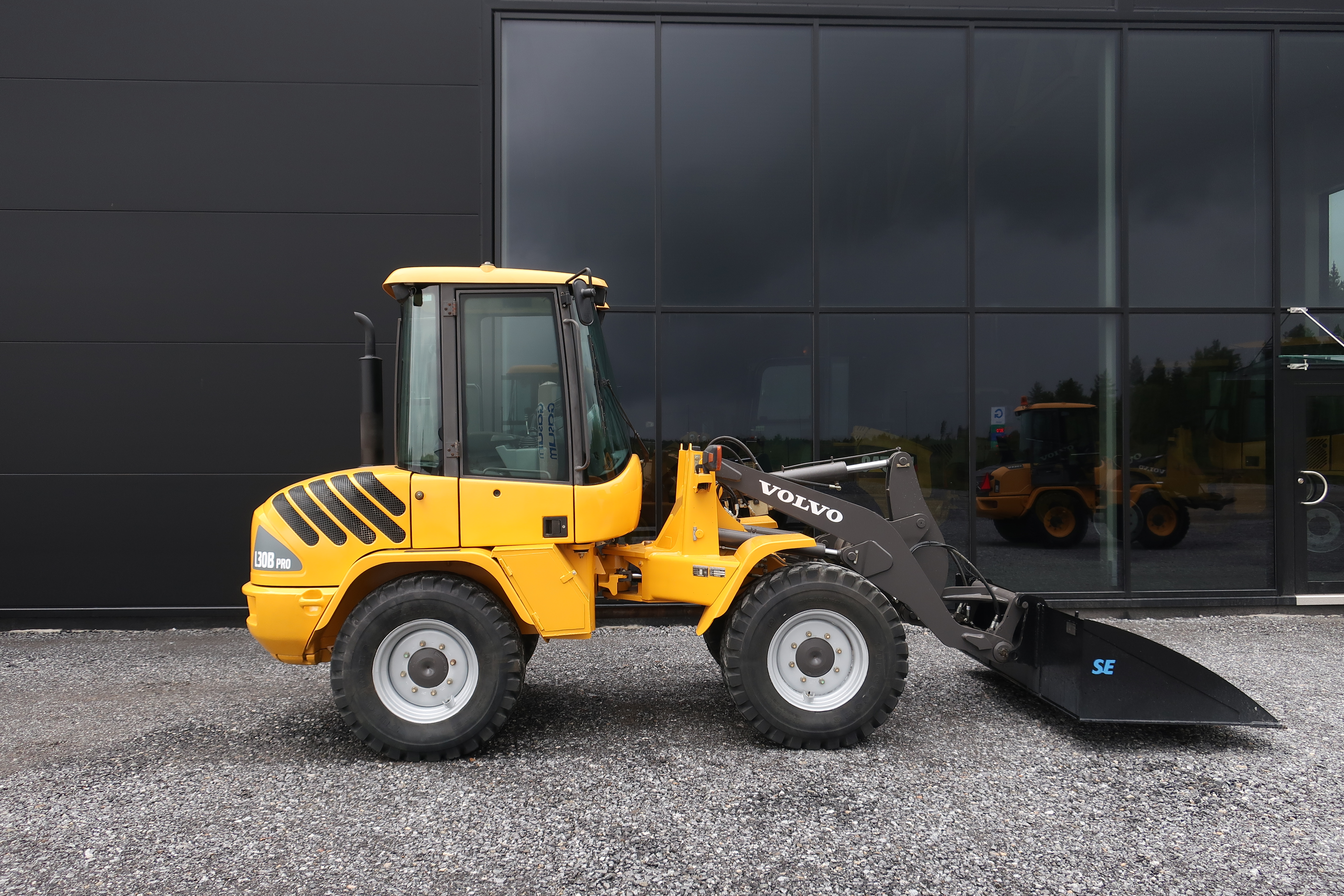 Volvo L30B Pro -12