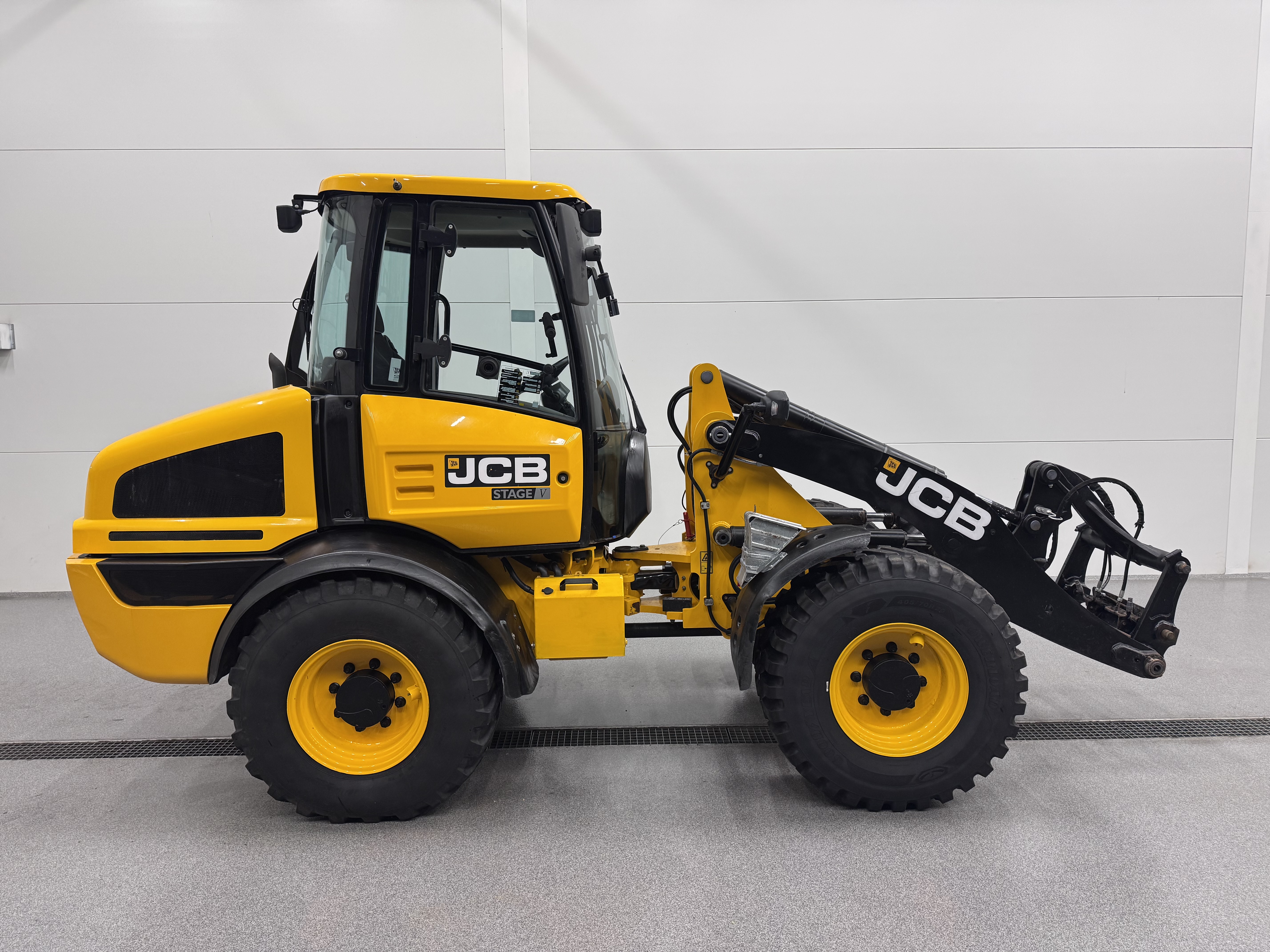 JCB 409 Med ny planerskopa