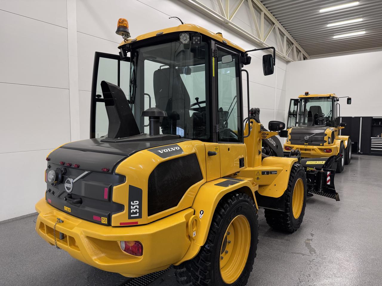 Bild på Volvo L35GT  Med vikplog