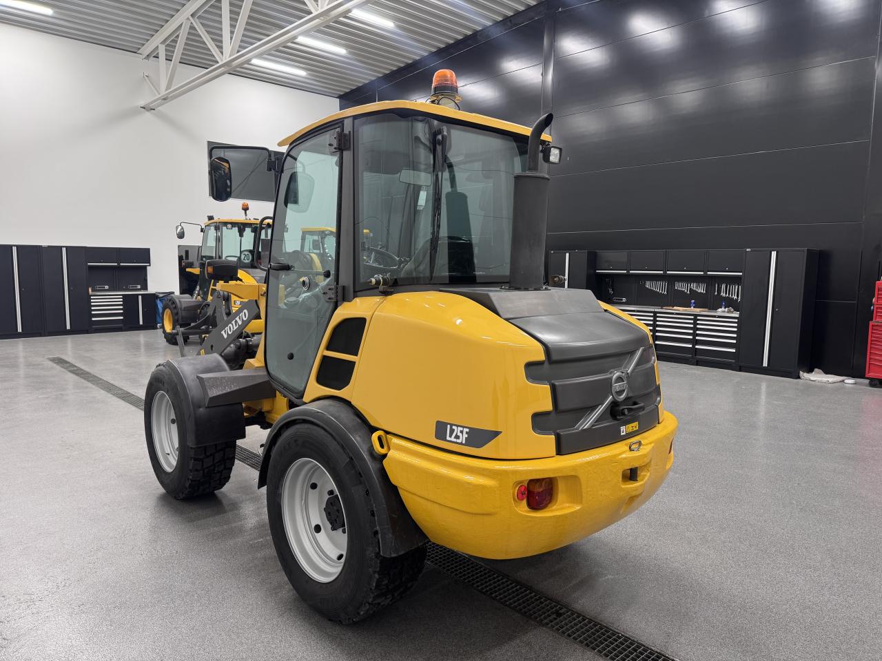 Bild på Volvo L25 F