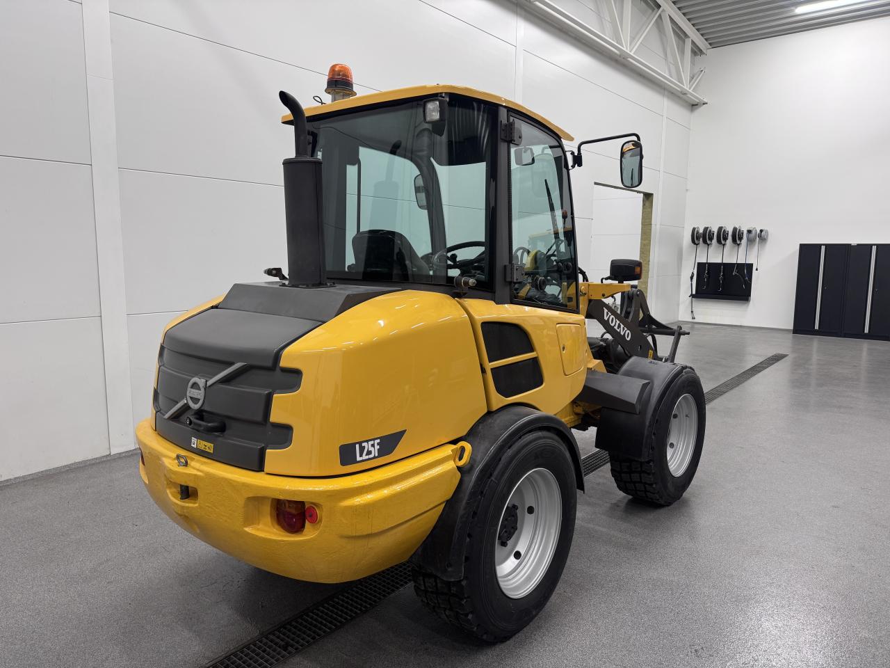 Bild på Volvo L25 F