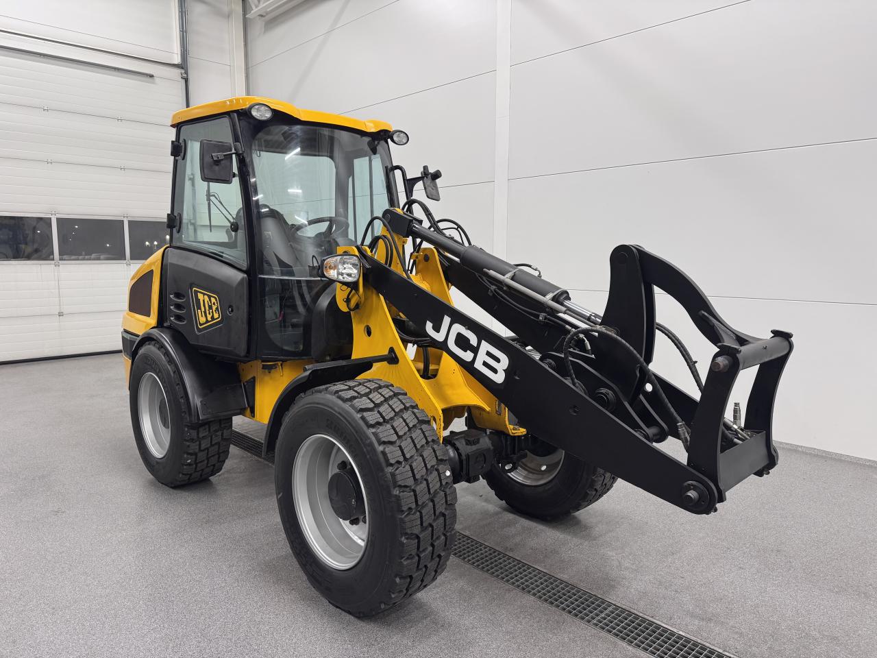 Bild på JCB 406 T4 -18 Nya Däck o redskap
