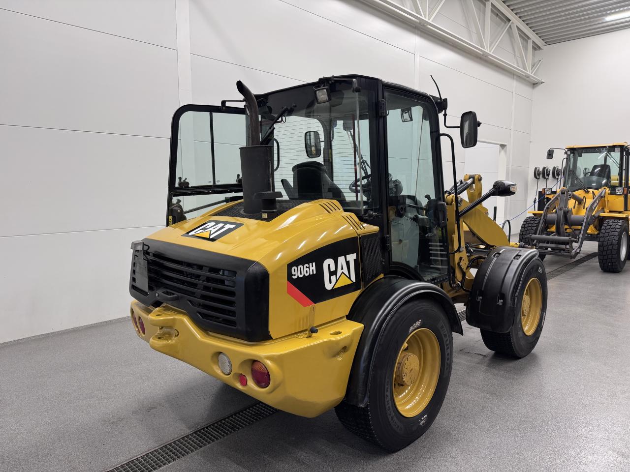 Bild på Cat 906H. Snabbgående