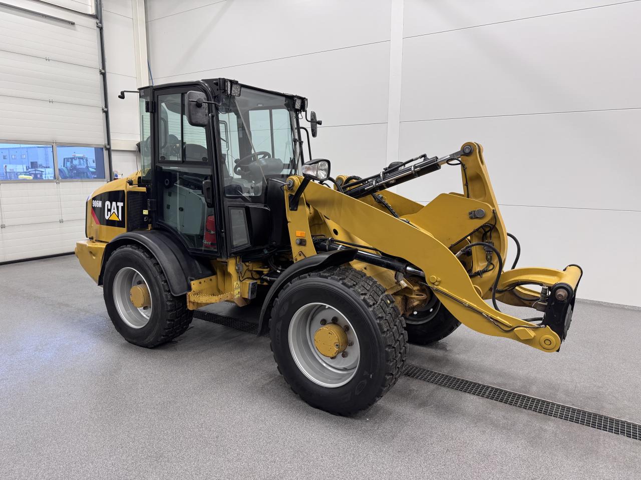 Bild på Cat 906M Snabbgående