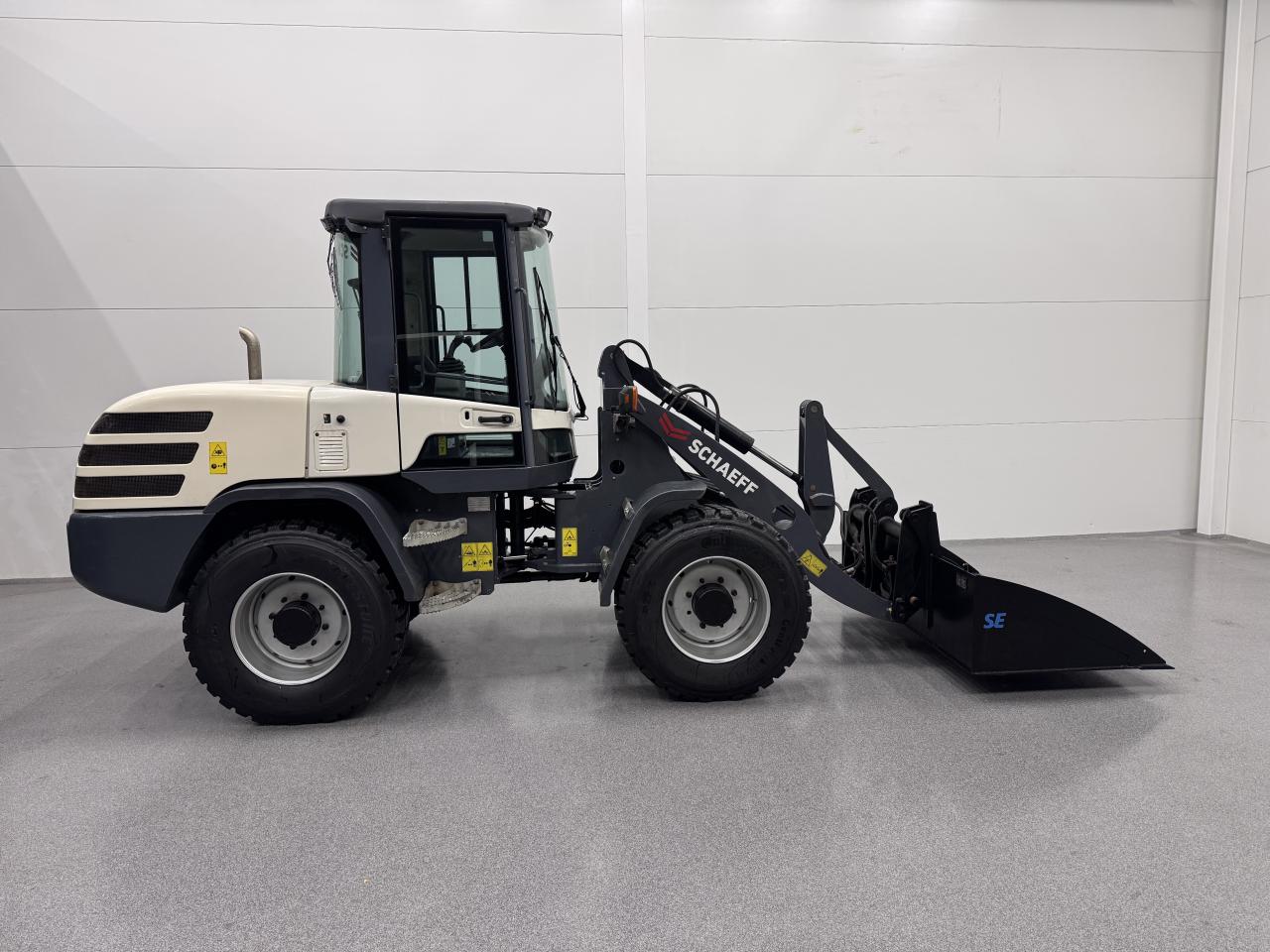 Schaeff TL100. Snabbgående