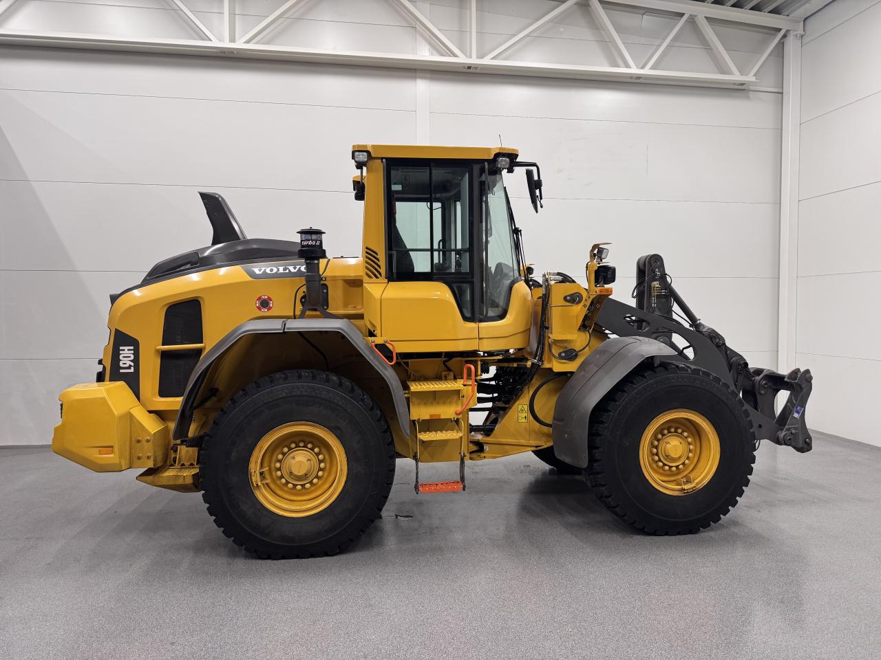 Volvo L90H Svensksåld