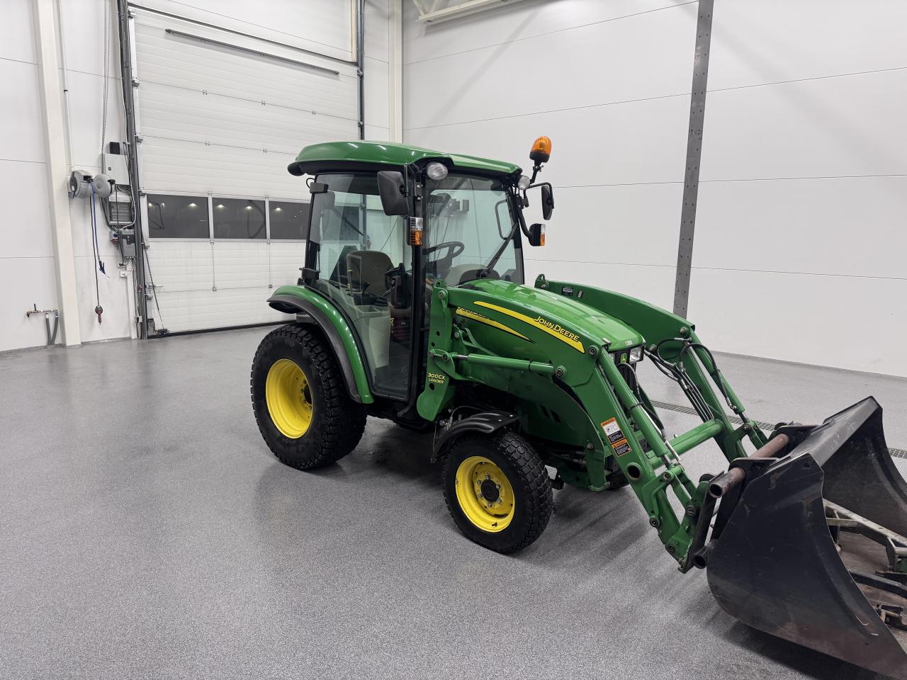 Bild på John Deere 3720