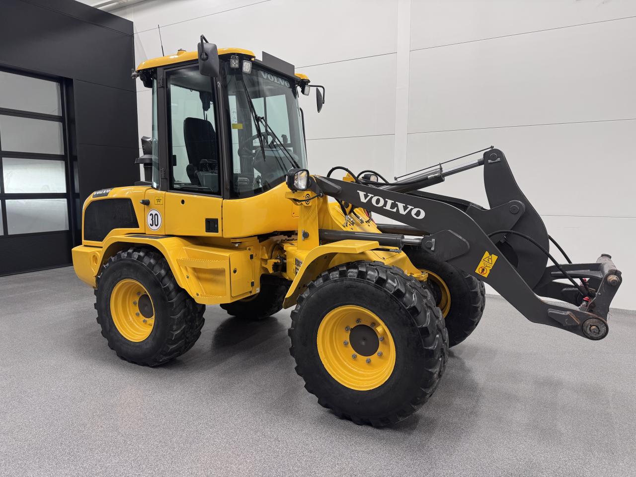 Bild på Volvo L30GS. Svensksåld