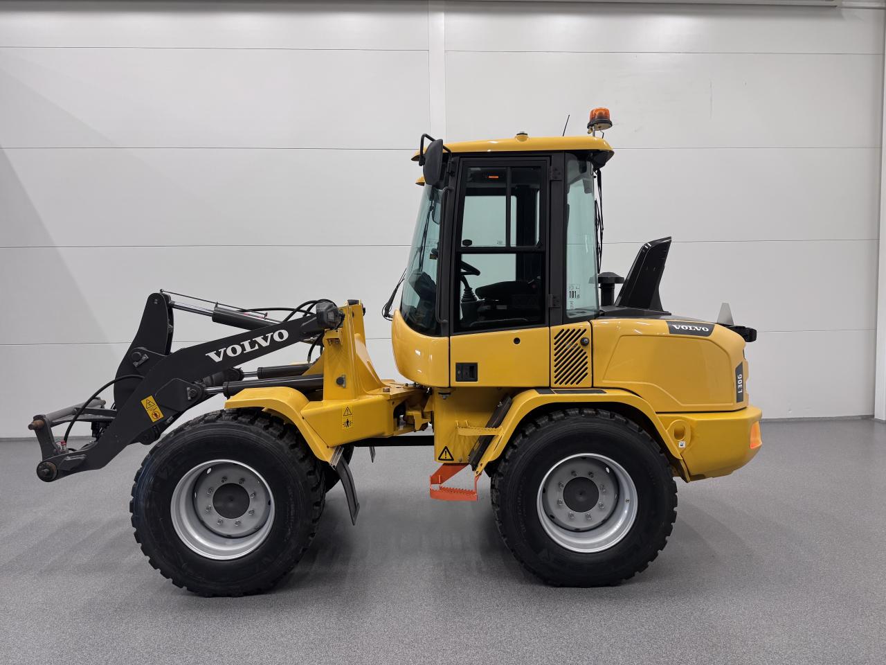 Volvo L30GS