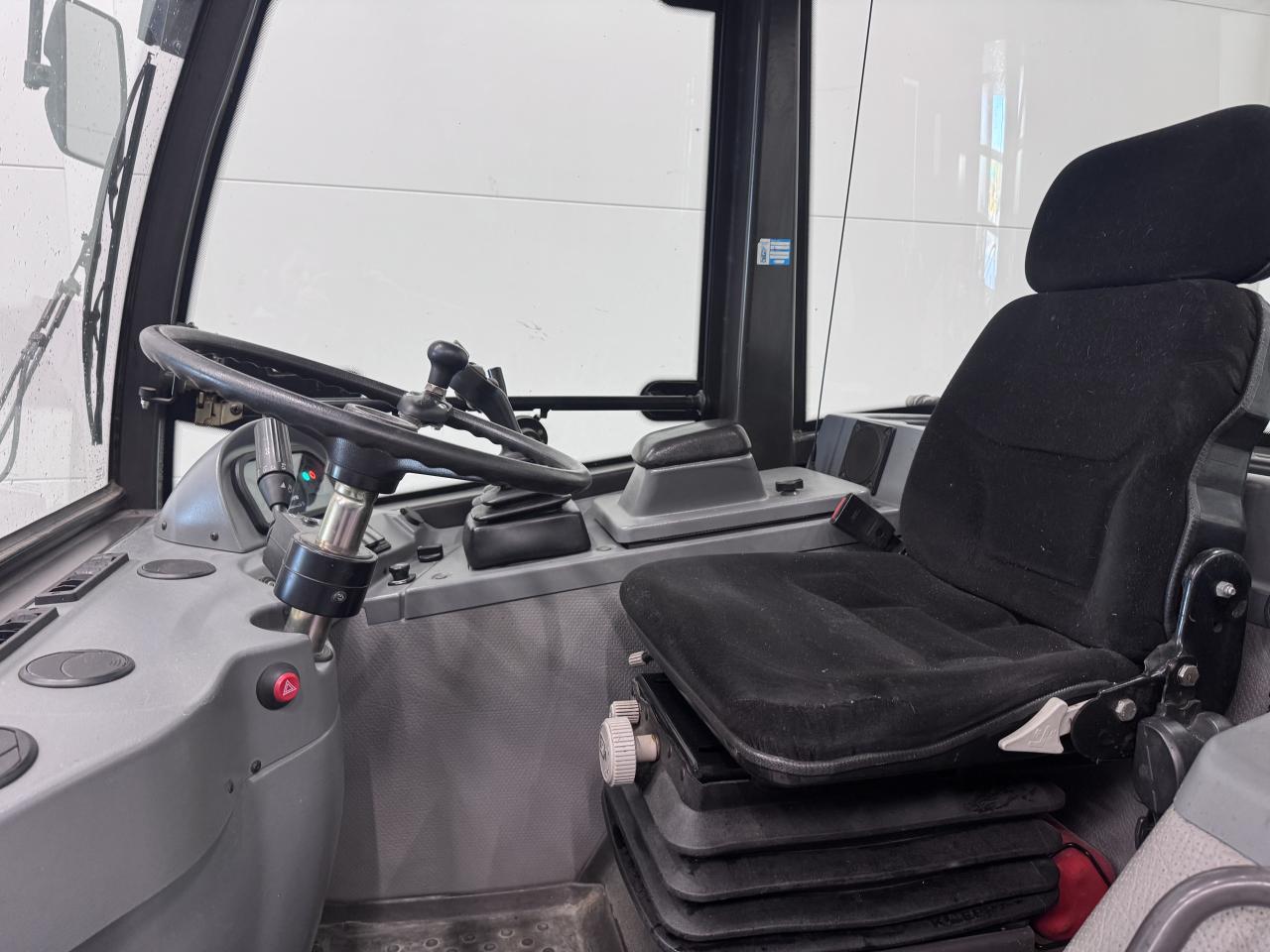 Bild på Volvo L25B