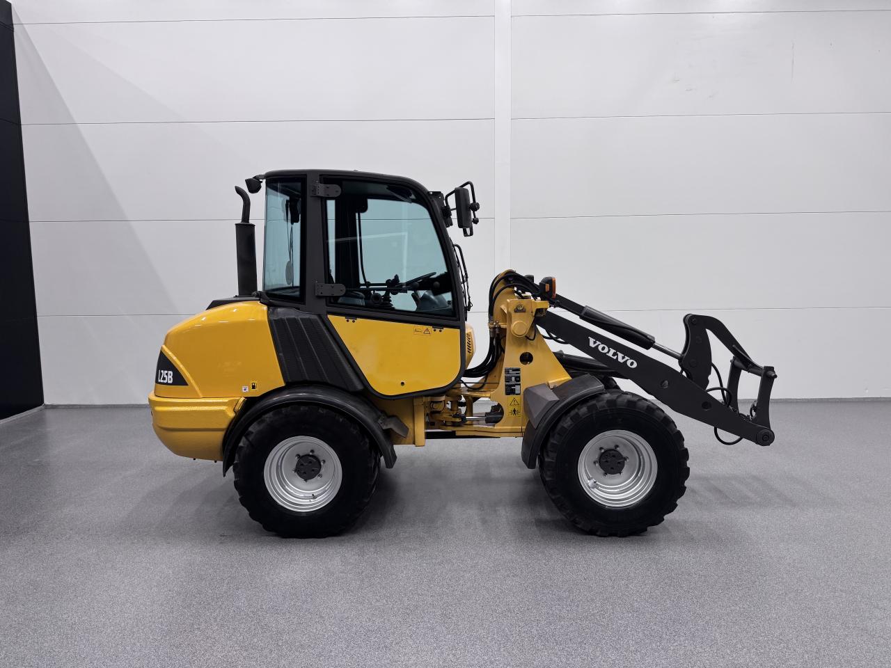 Bild på Volvo L25B